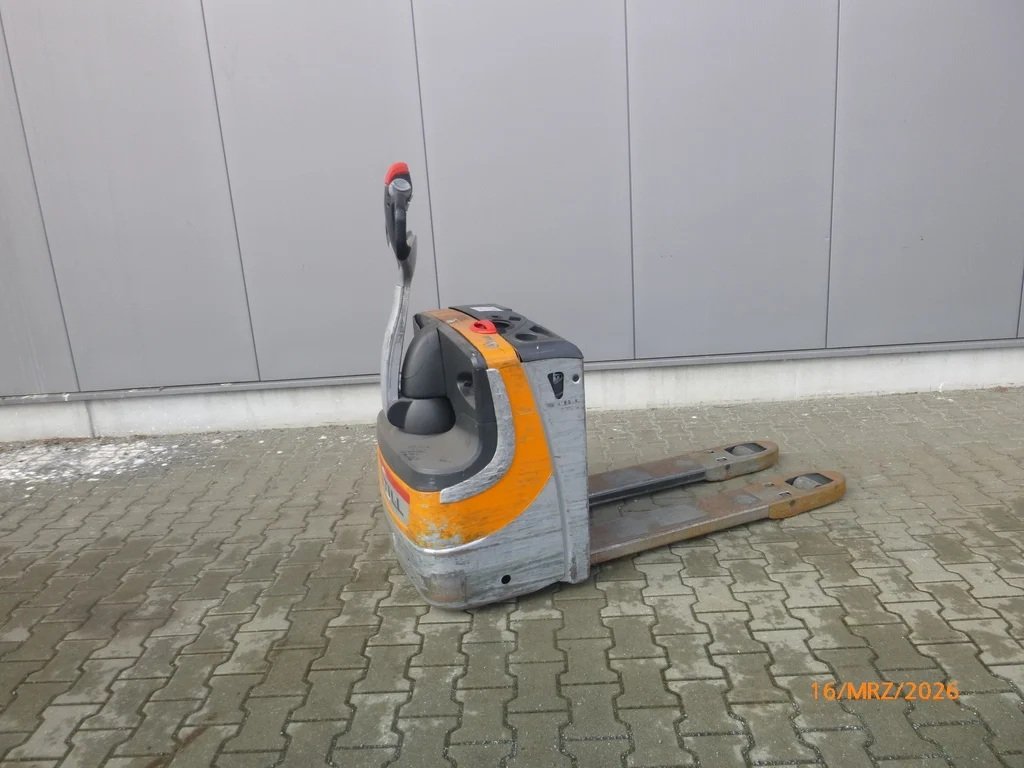 STILL EXU 16 AC electric pallet truck for sale